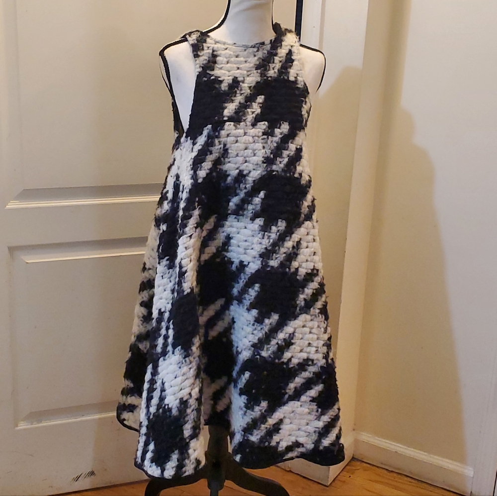 Little Creative Factory boucle black & white dress sz 10-11